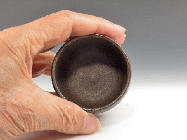 石川県のやきもの 珠洲焼の酒器ぐい呑
