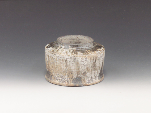 滋賀県のやきもの 信楽焼の酒器ぐい呑