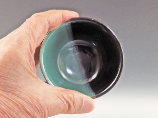 鳥取県のやきもの 牛ノ戸焼の酒器ぐい呑